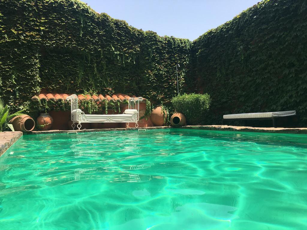 La Tierra Roja Villa Aliseda Dış mekan fotoğraf