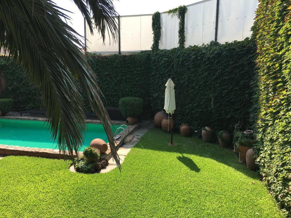 La Tierra Roja Villa Aliseda Dış mekan fotoğraf